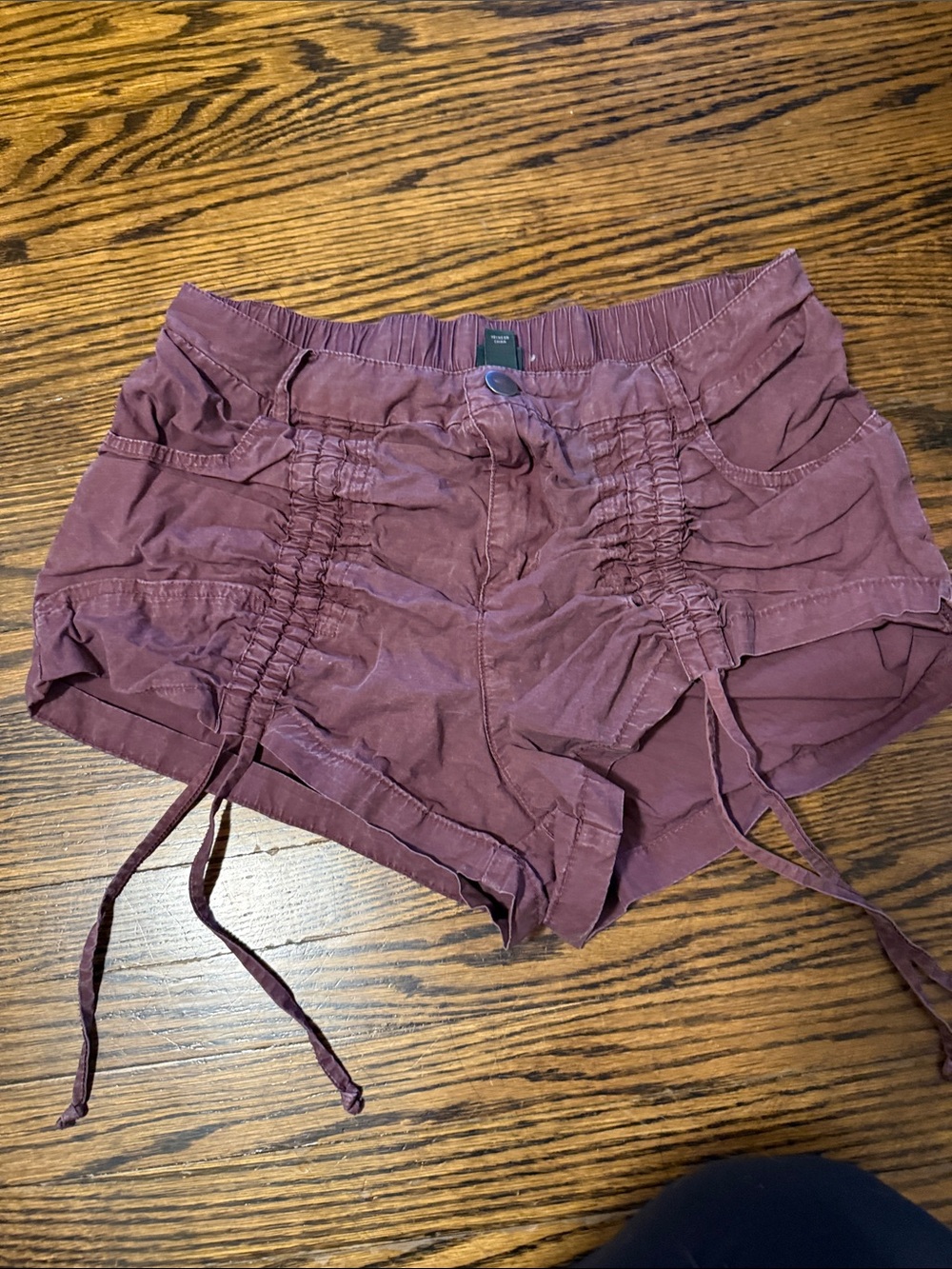 Women’s Maroon Ruched Drawstring Shorts